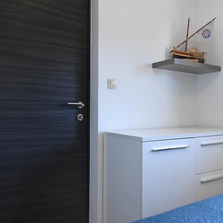 Apartment Cozy Maza With Heated Swimming Pool