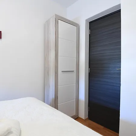 Cozy Maza With Heated Swimming Pool Appartement *